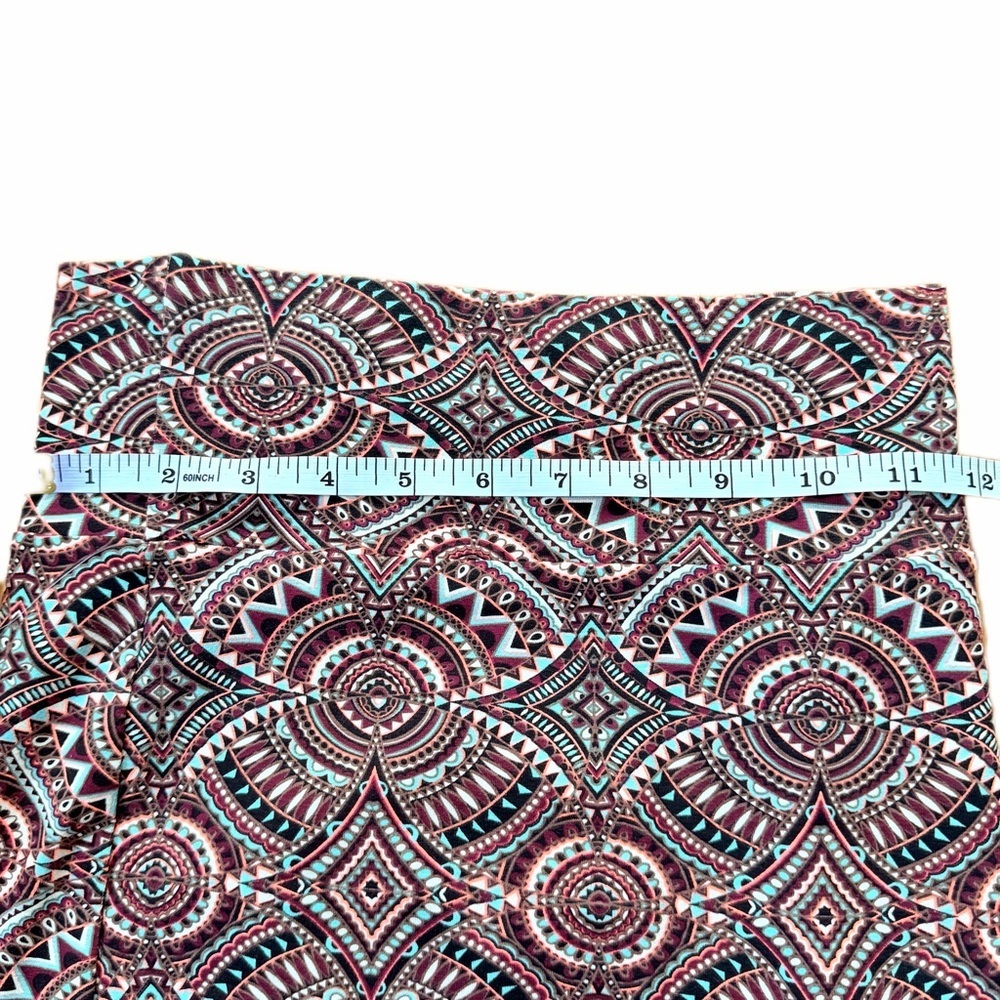 Charlotte Russe- Geometric Patterned Mini Skirt Skirt (sz xs) NWT - Picture 7 of 8